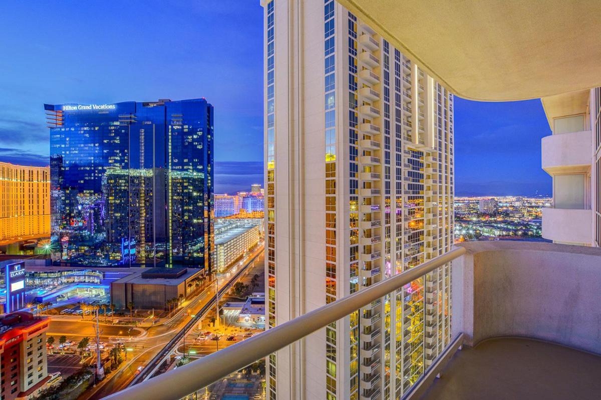 Lucky Gem Penthouse & Luxury Suites At Signature Resort, Balcony Strip View 2605 Las Vegas Buitenkant foto