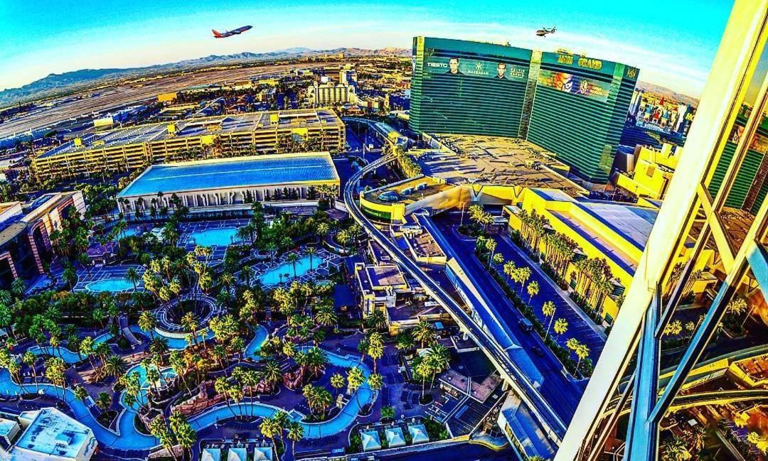 Lucky Gem Penthouse & Luxury Suites At Signature Resort, Balcony Strip View 2605 Las Vegas Buitenkant foto
